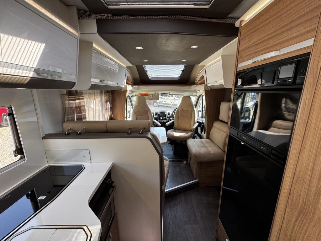 Adria Matrix Supreme 670SL 2019