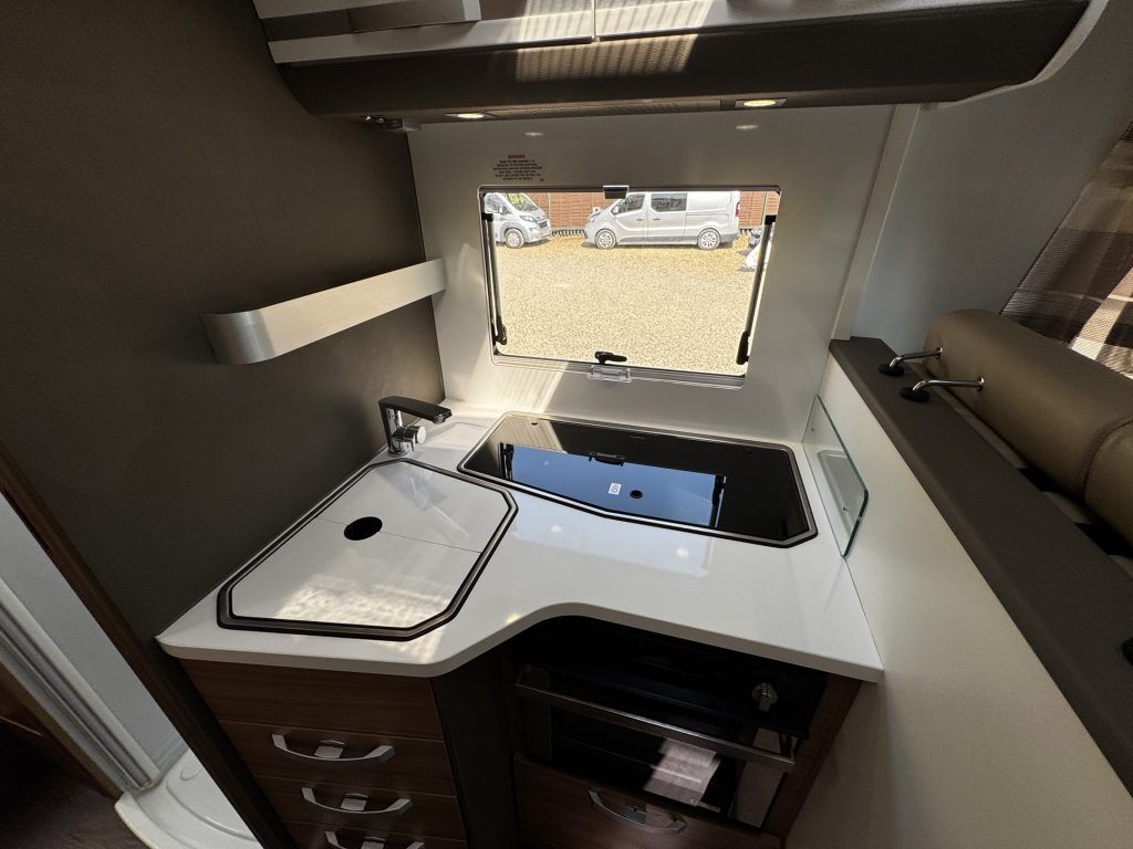 Adria Matrix Supreme 670SL 2019
