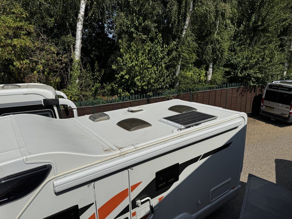 Swift Edge 494 2020