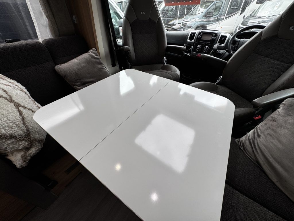 Adria Matrix 670 DC Supreme 2019