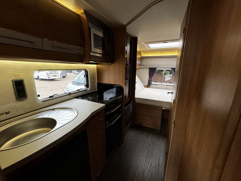 Auto-Trail Tracker RB