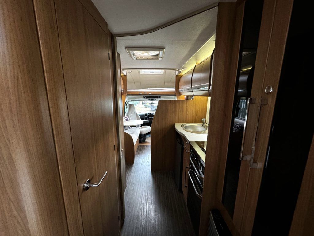 Auto-Trail Tracker RB