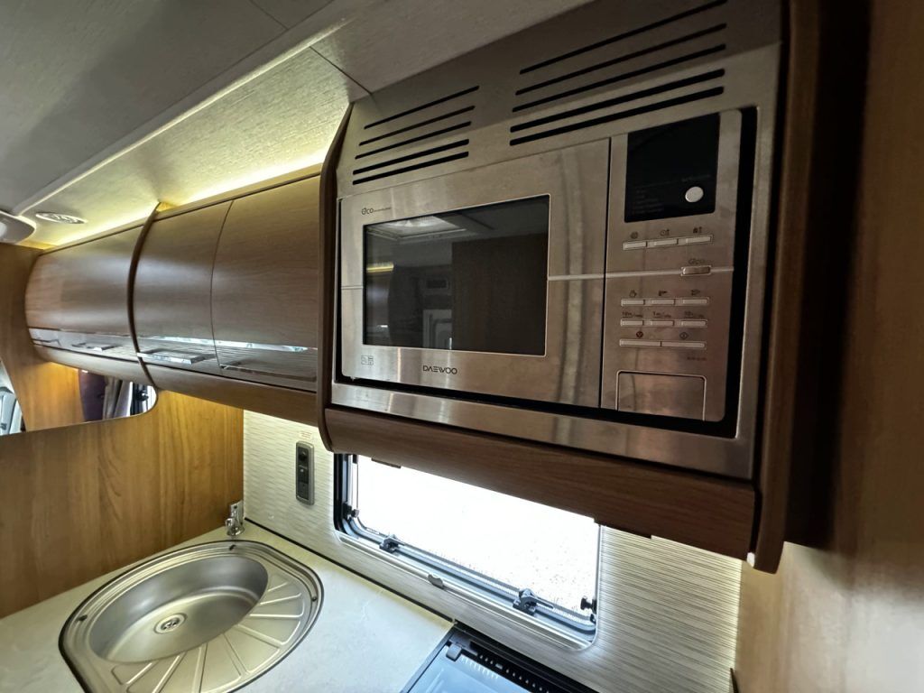 Auto-Trail Tracker RB