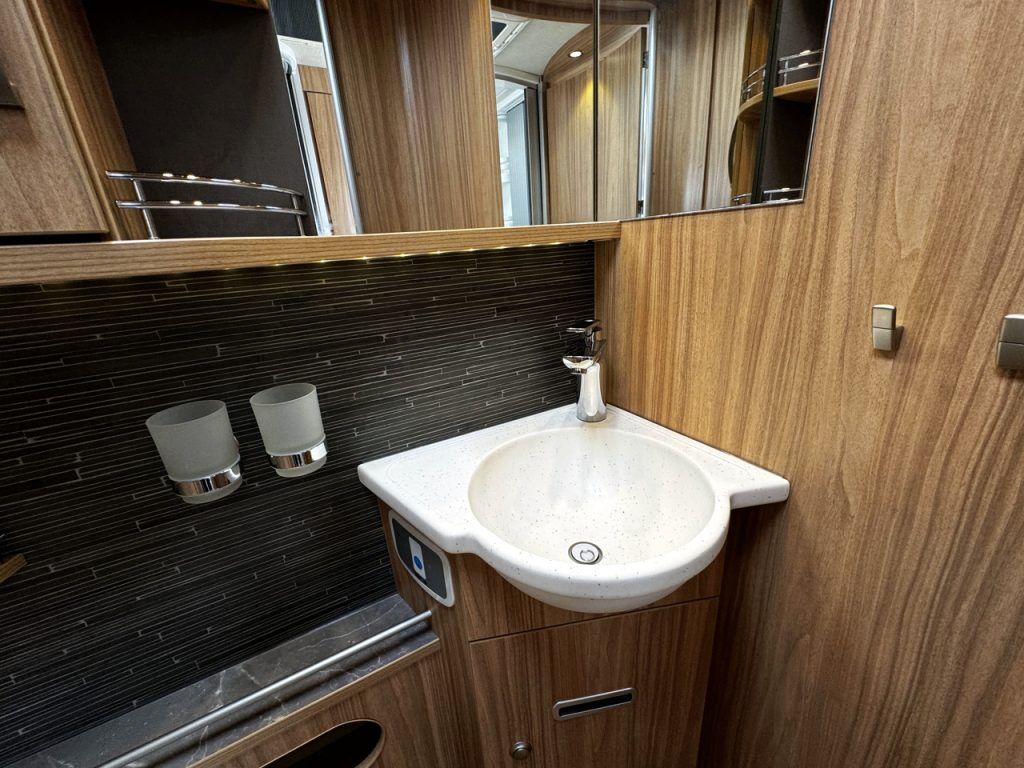 Hymer T708SL