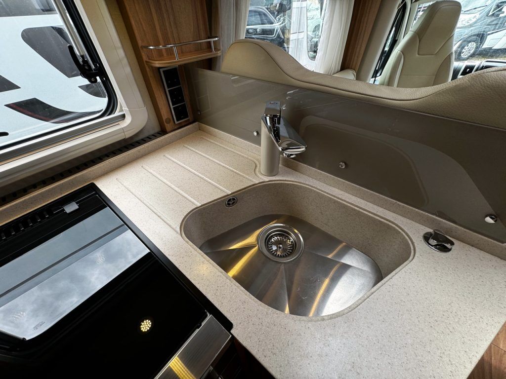 Hymer T708SL