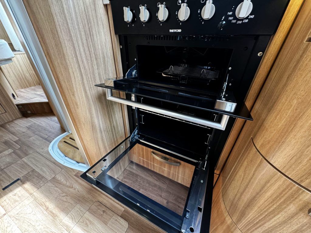 Hymer T708SL