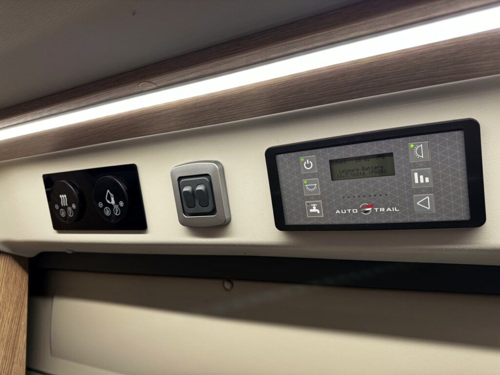 Auto-Trail V-Line 610 SE