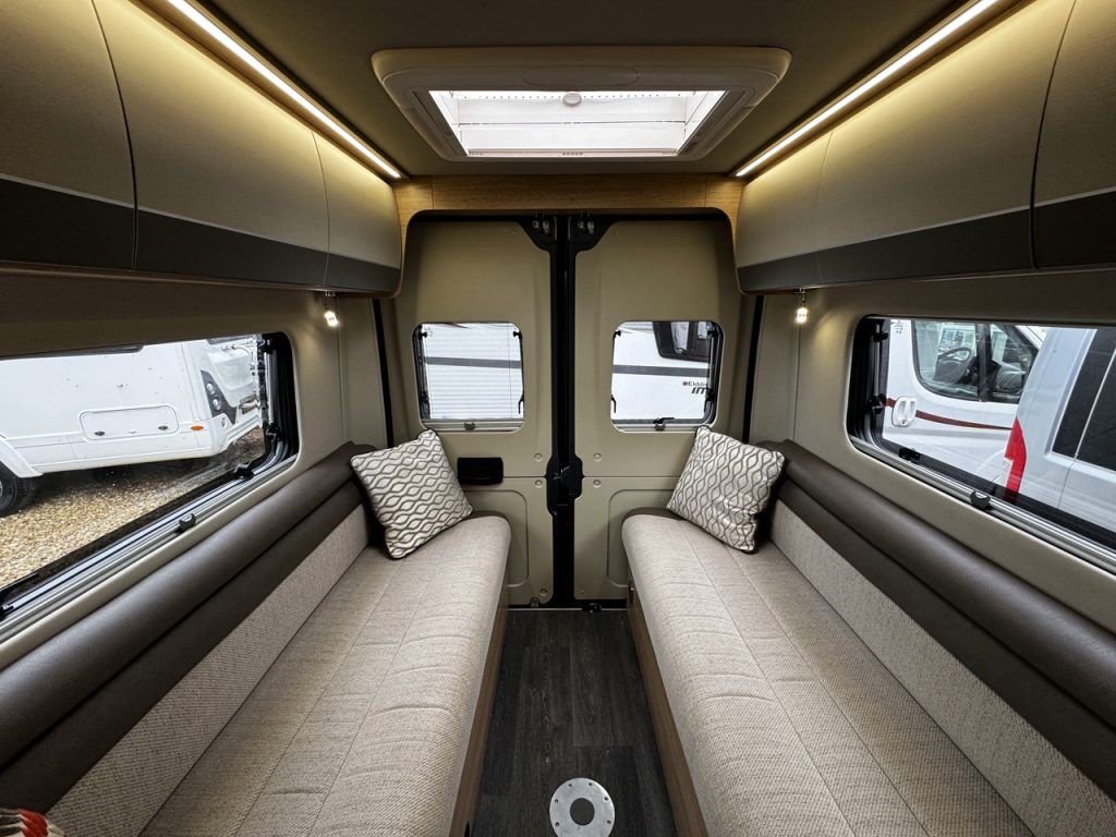 Auto-Trail V-Line 634 SE