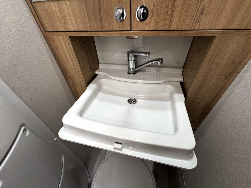 Elddis Supreme 155