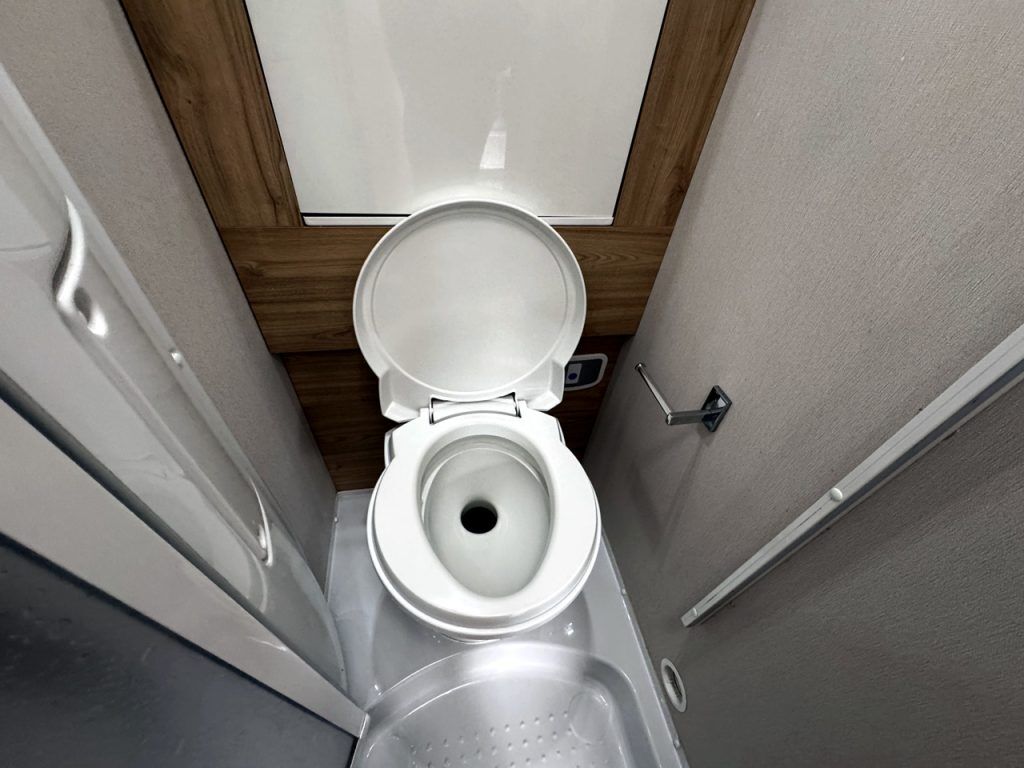 Elddis Supreme 155