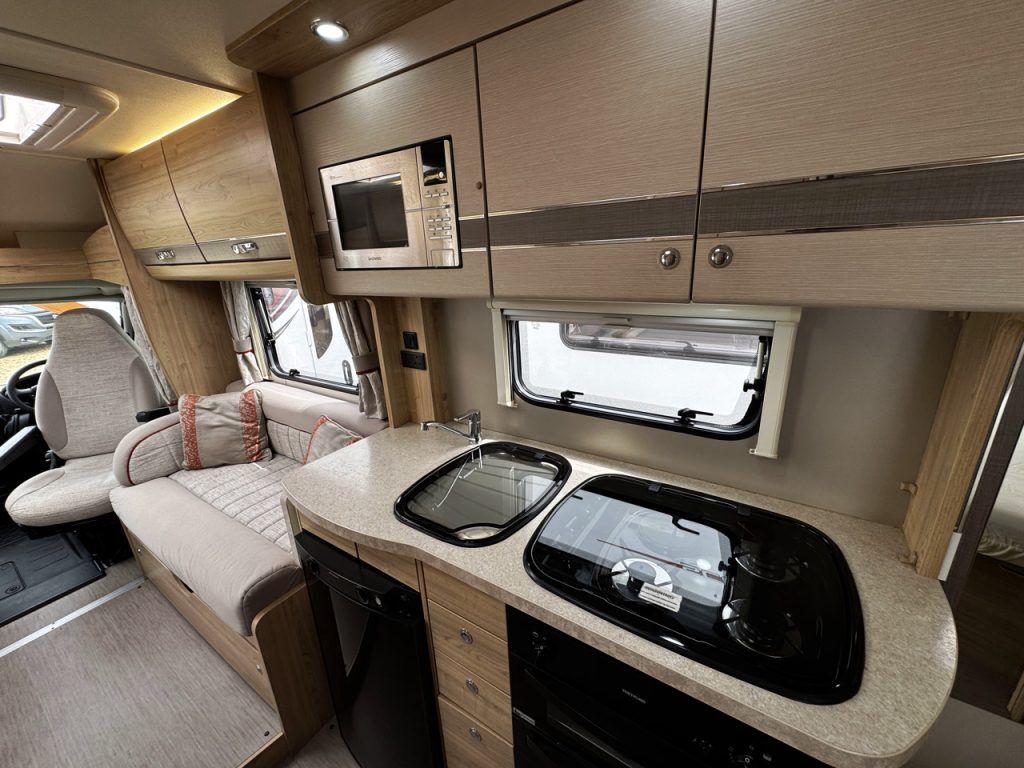 Elddis Supreme 155